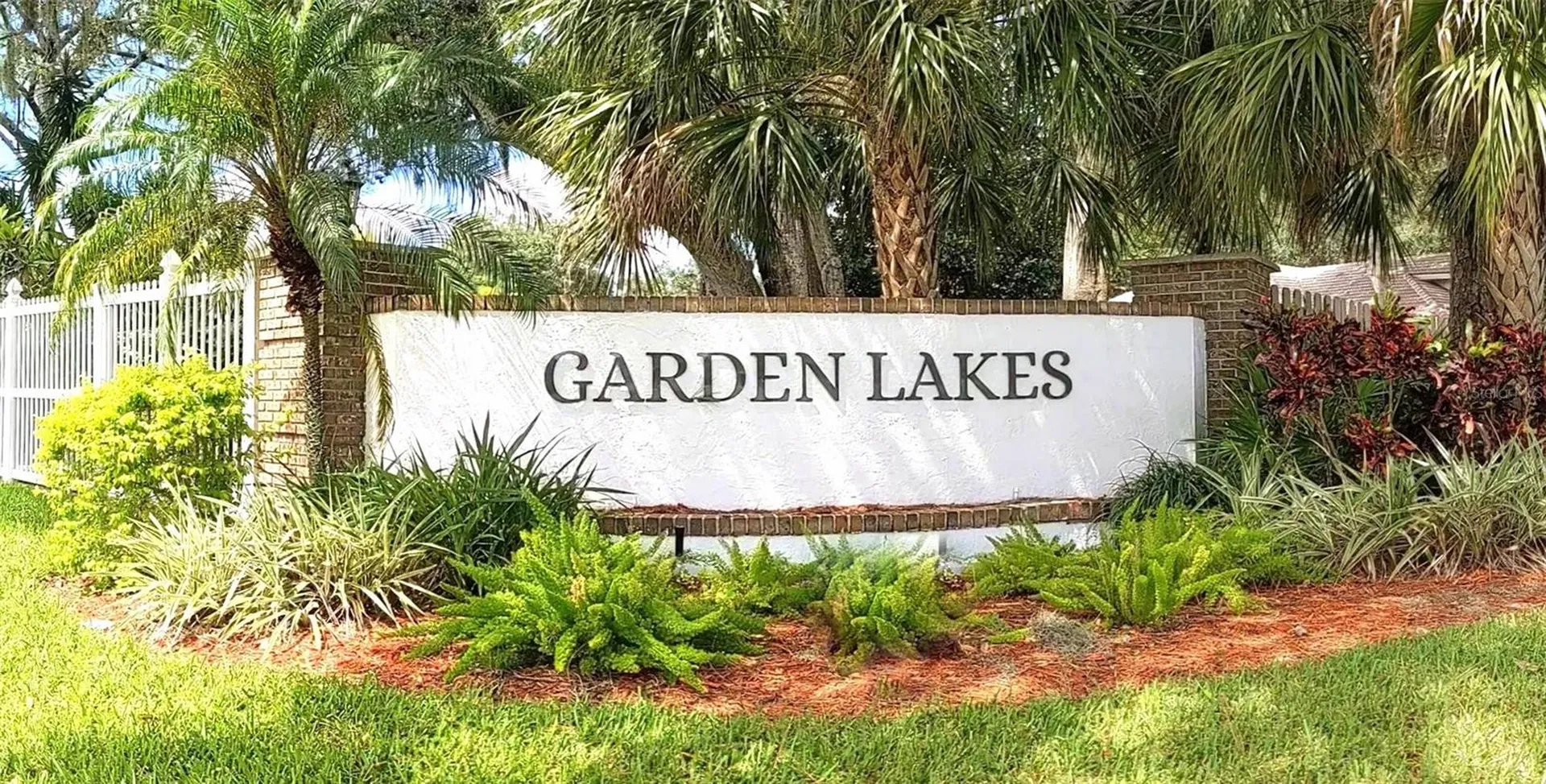 5723 Garden Lakes Palm Bradenton FL 34203