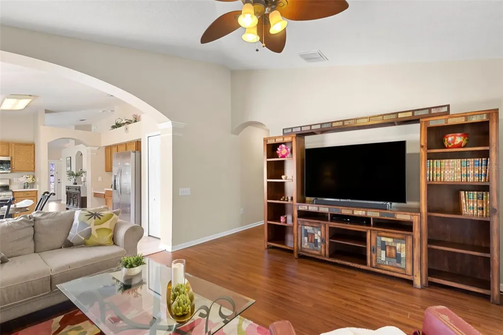 30709 Lanesborough Circle Wesley Chapel FL 33543