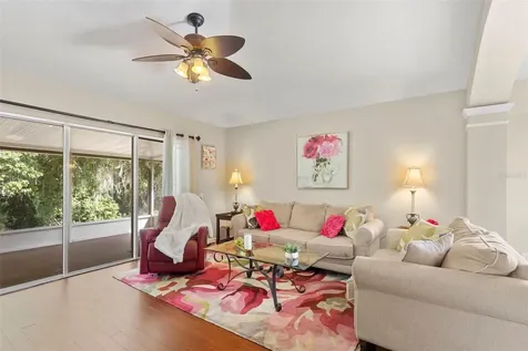 30709 Lanesborough Circle Wesley Chapel FL 33543