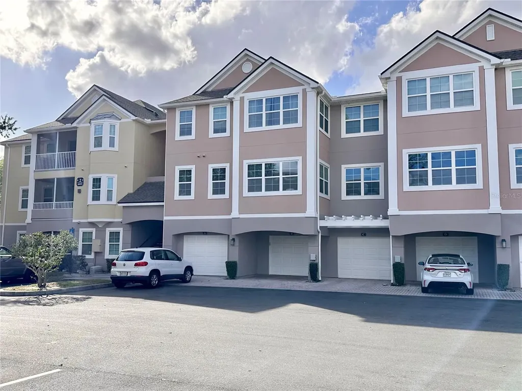 6413 Astor Village Avenue Orlando FL 32835
