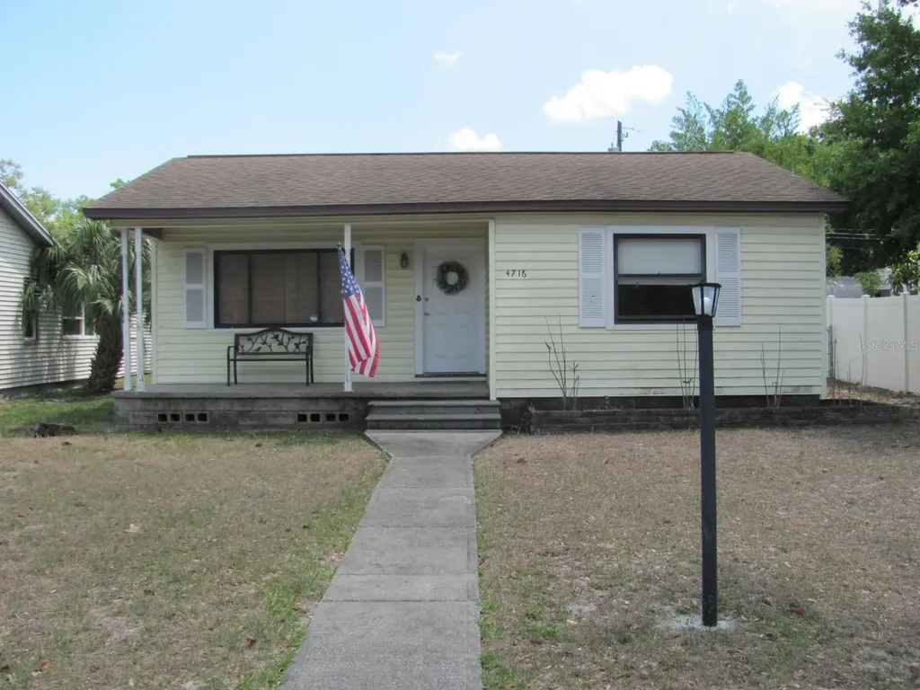 4716 17th Avenue N St Petersburg FL 33713