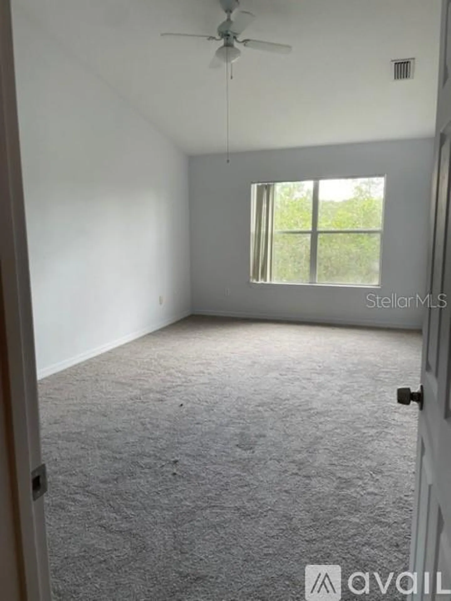 2834 Club Cortile Circle Kissimmee FL 34746