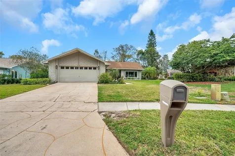 1658 Macdonnell Court Palm Harbor FL 34684