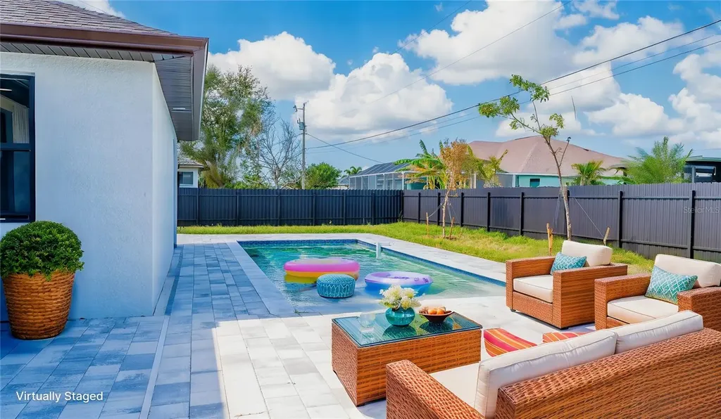 103 Diplomat Parkway E Cape Coral FL 33909
