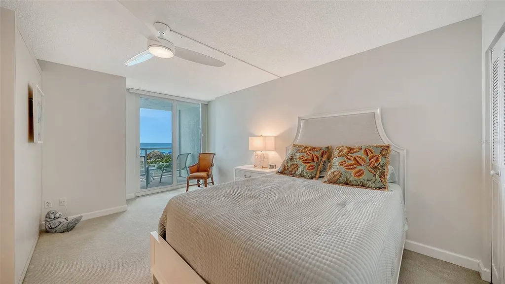 2425 Gulf Of Mexico Drive Longboat Key FL 34228