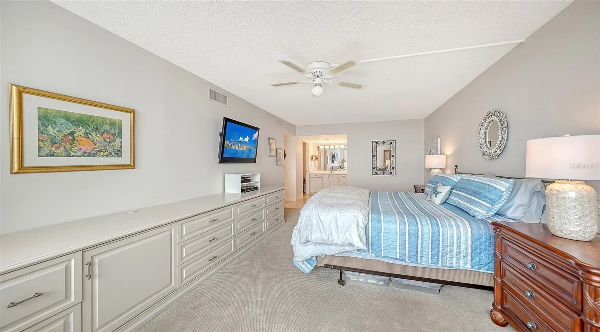 2425 Gulf Of Mexico Drive Longboat Key FL 34228