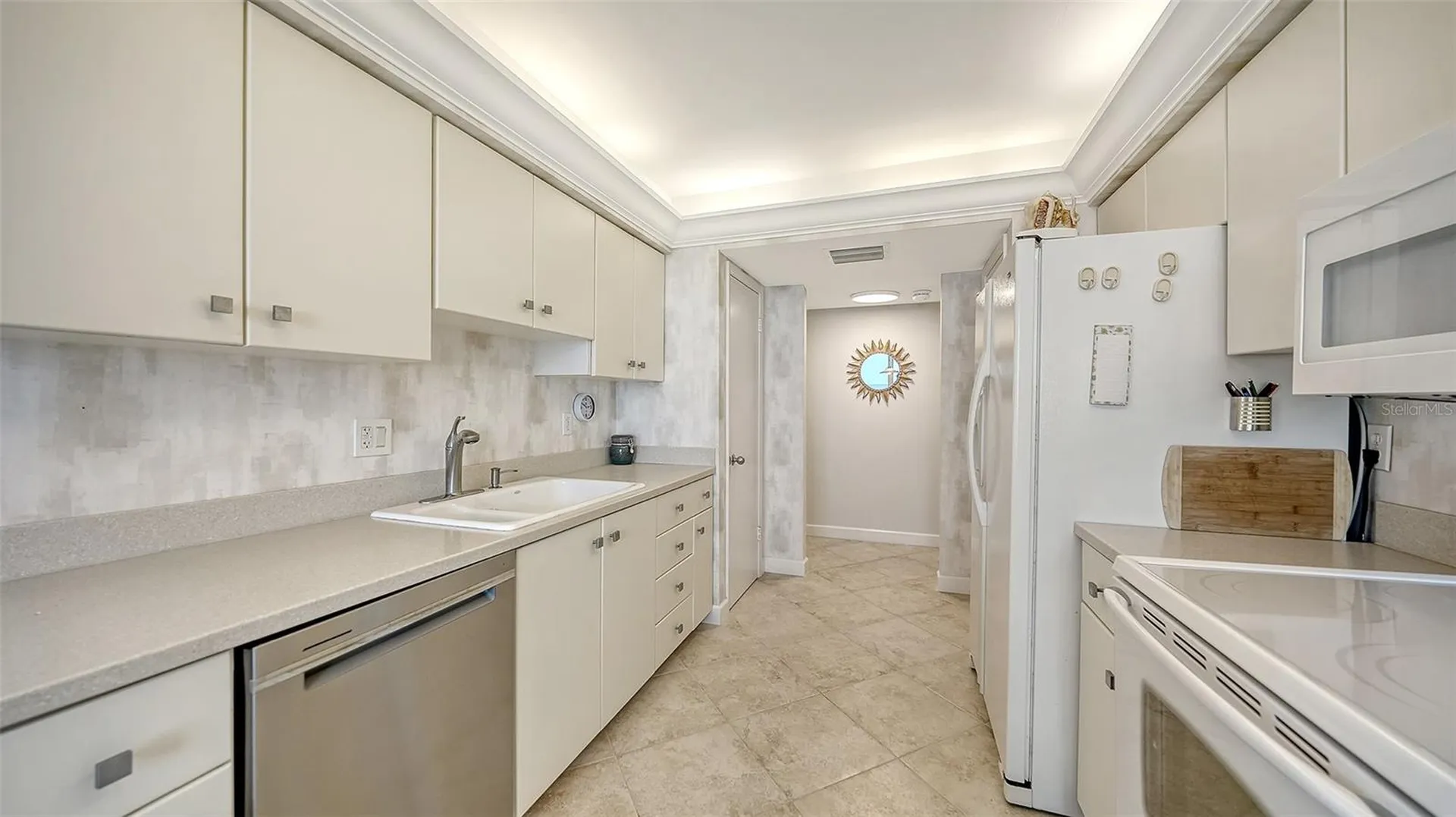 2425 Gulf Of Mexico Drive Longboat Key FL 34228