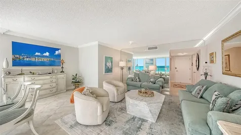 2425 Gulf Of Mexico Drive Longboat Key FL 34228