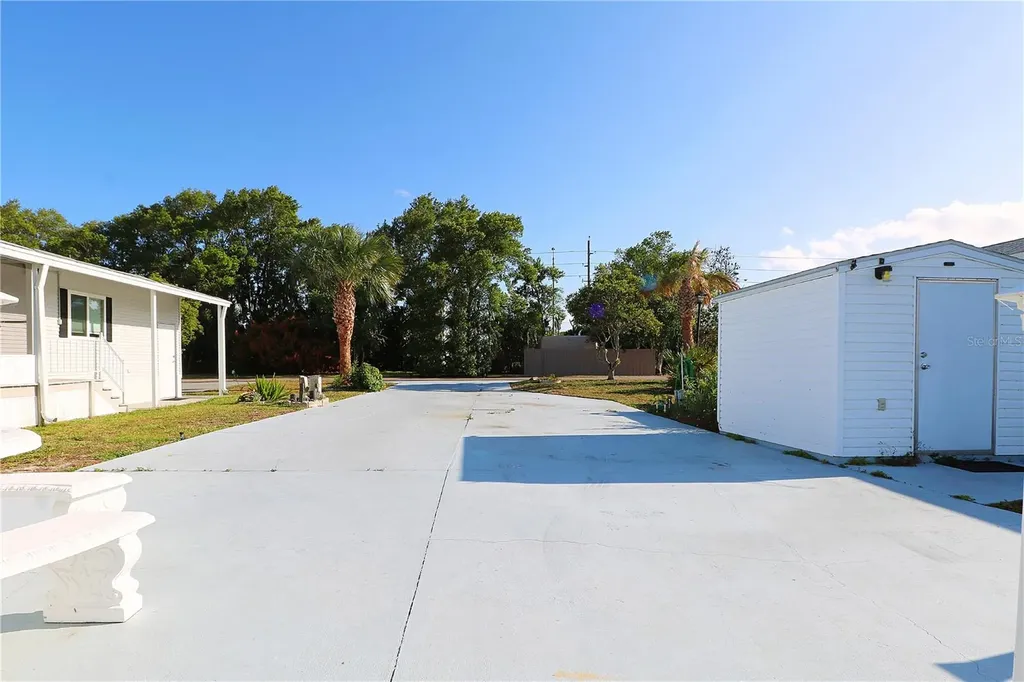 7205 Windsong Drive Lake Wales FL 33898