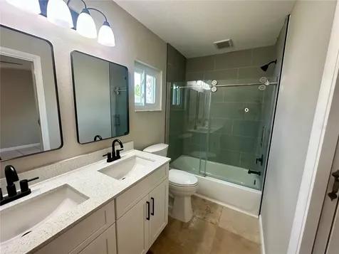 3261 Bo Jeremy Drive Orlando FL 32822
