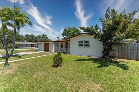 138 Pearl Avenue Sarasota FL 34243