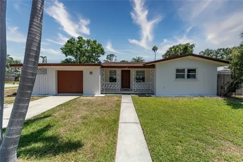 138 Pearl Avenue Sarasota FL 34243