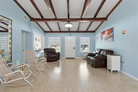138 Pearl Avenue Sarasota FL 34243