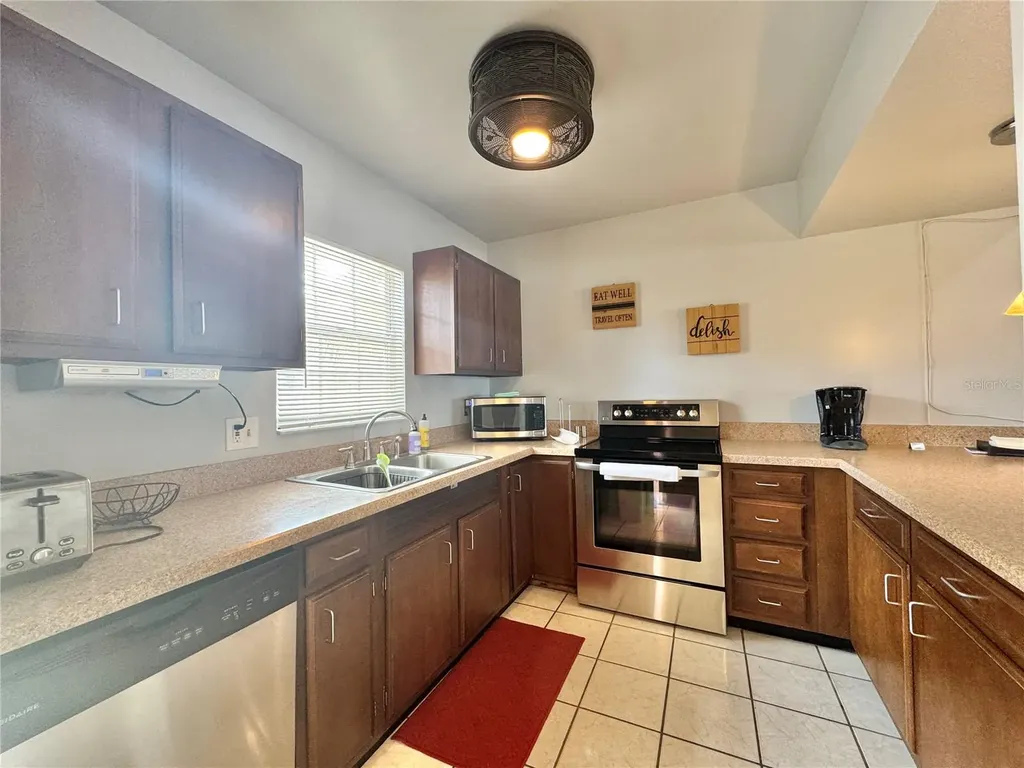 1106 Villa Lane Apopka FL 32712