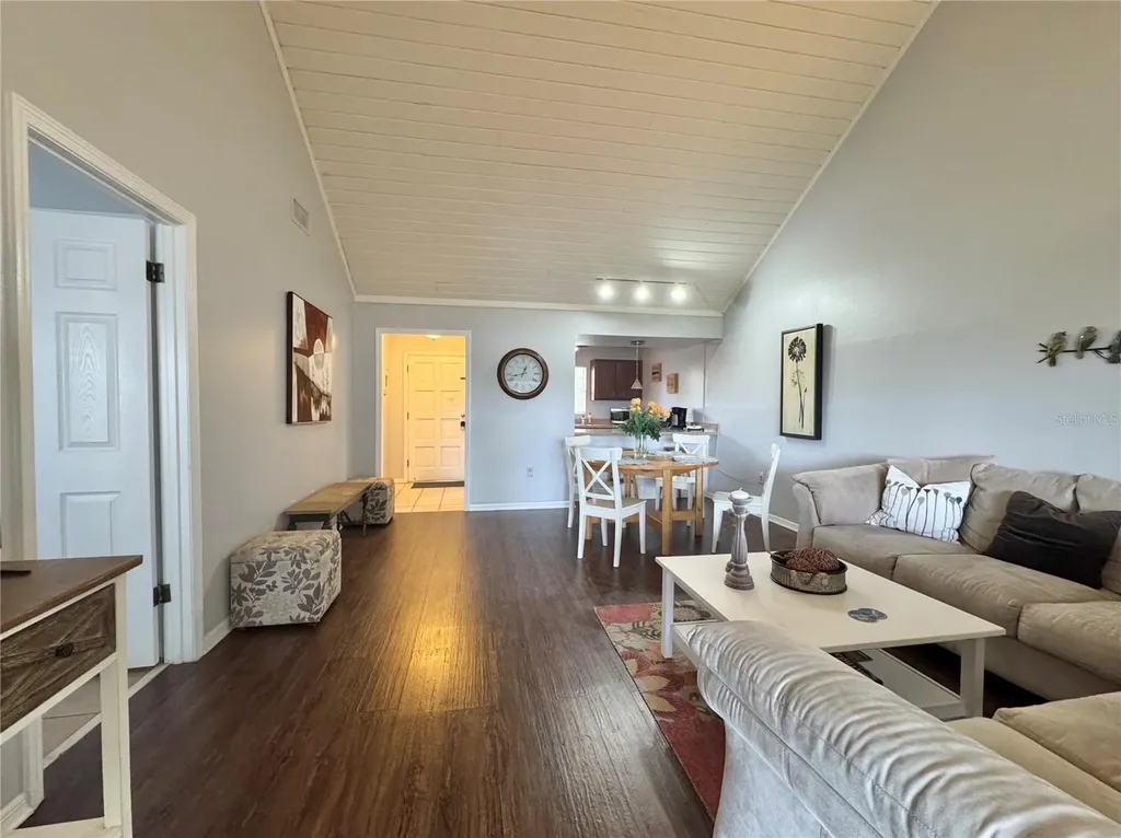 1106 Villa Lane Apopka FL 32712