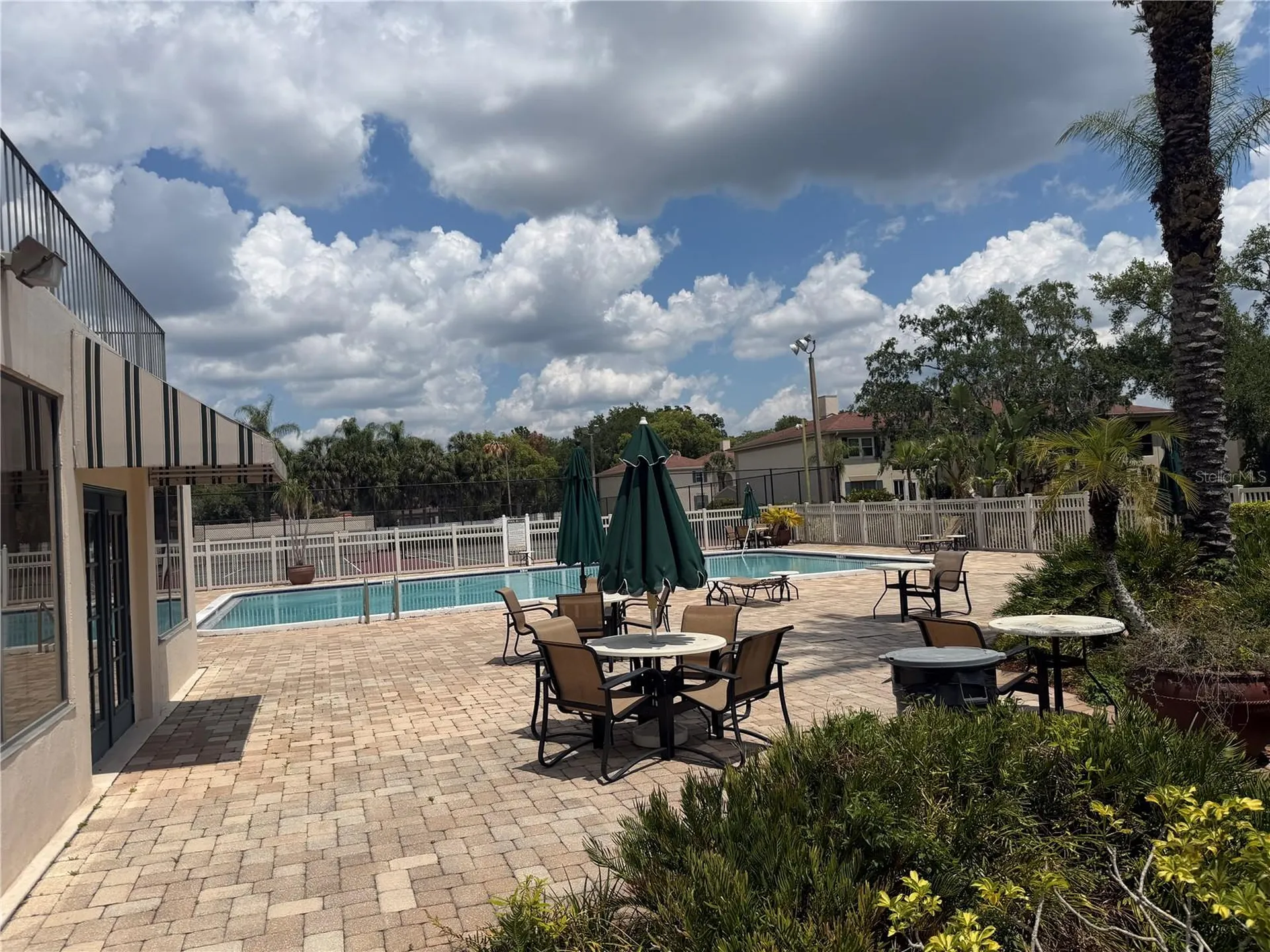 10335 Carrollwood Lane Tampa FL 33618