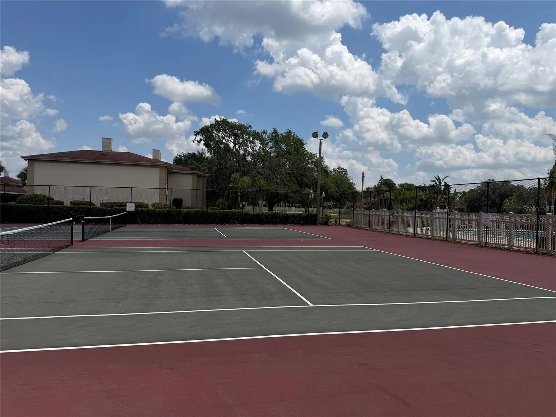10335 Carrollwood Lane Tampa FL 33618
