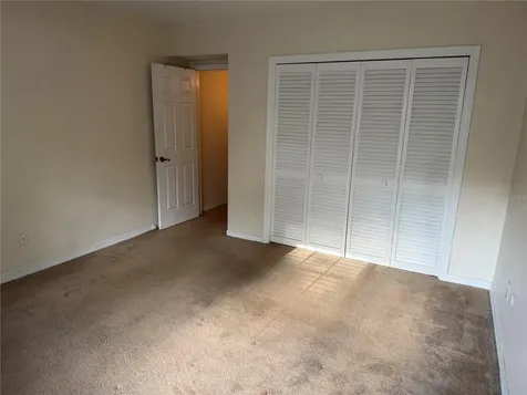 10335 Carrollwood Lane Tampa FL 33618
