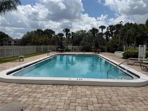 10335 Carrollwood Lane Tampa FL 33618