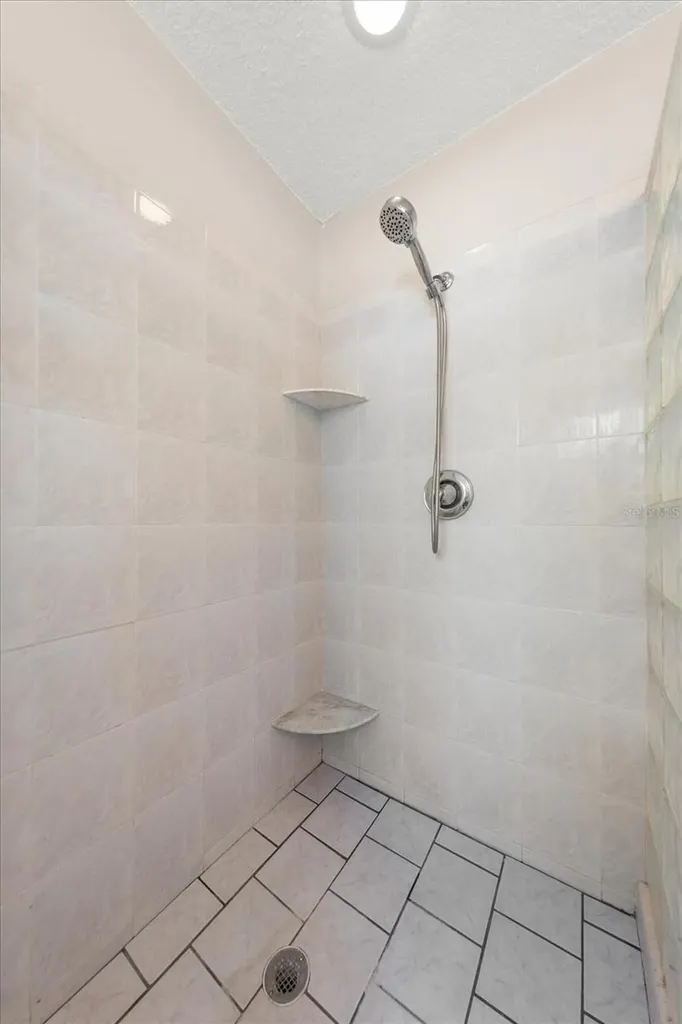 11171 105th Avenue Largo FL 33778