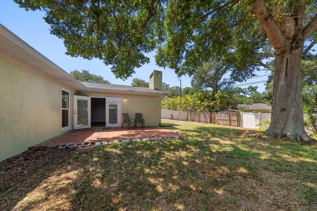 11171 105th Avenue Largo FL 33778