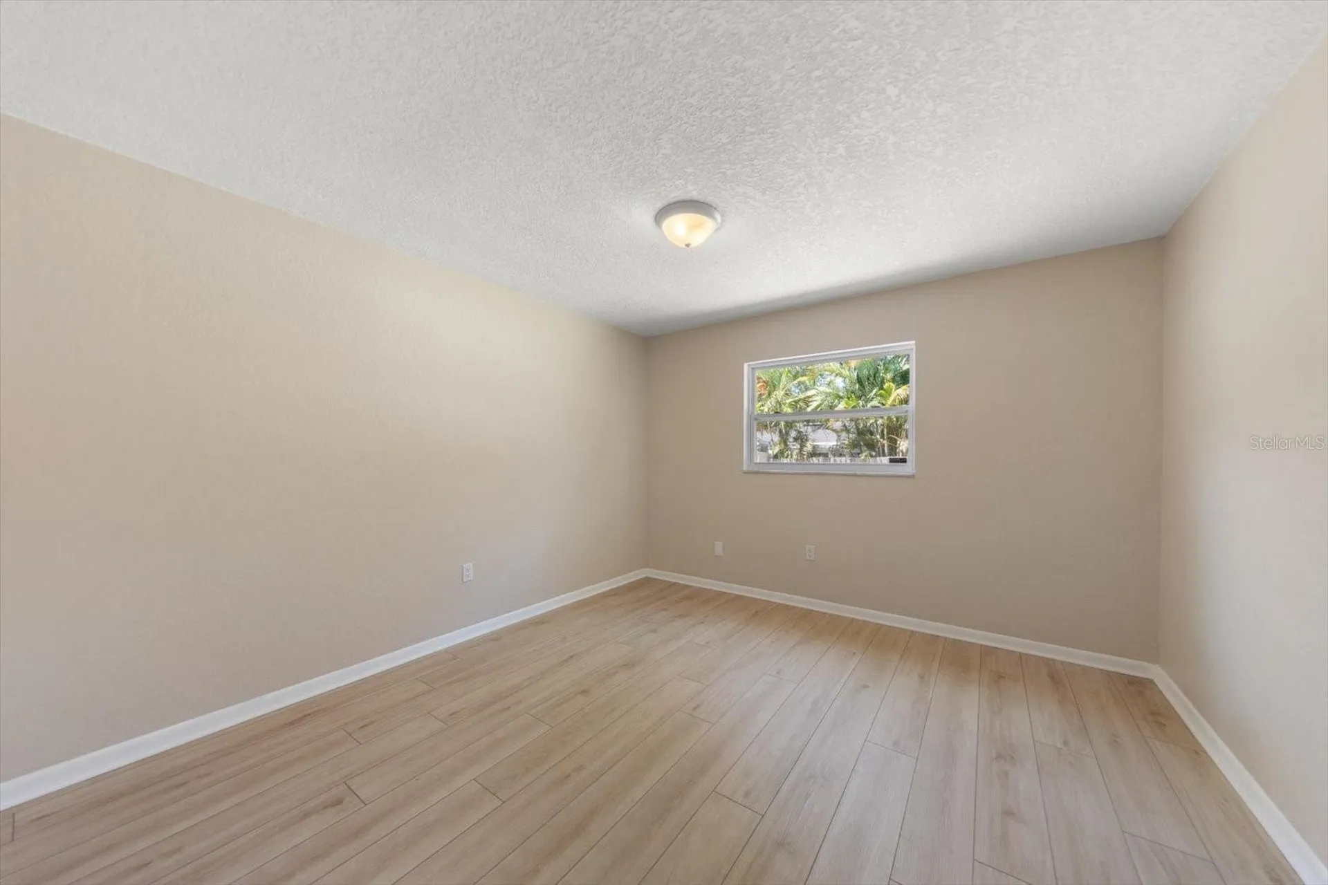 11171 105th Avenue Largo FL 33778