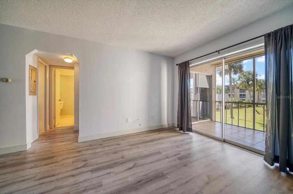 8693 Bardmoor Boulevard Seminole FL 33777