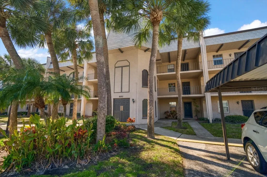 8693 Bardmoor Boulevard Seminole FL 33777