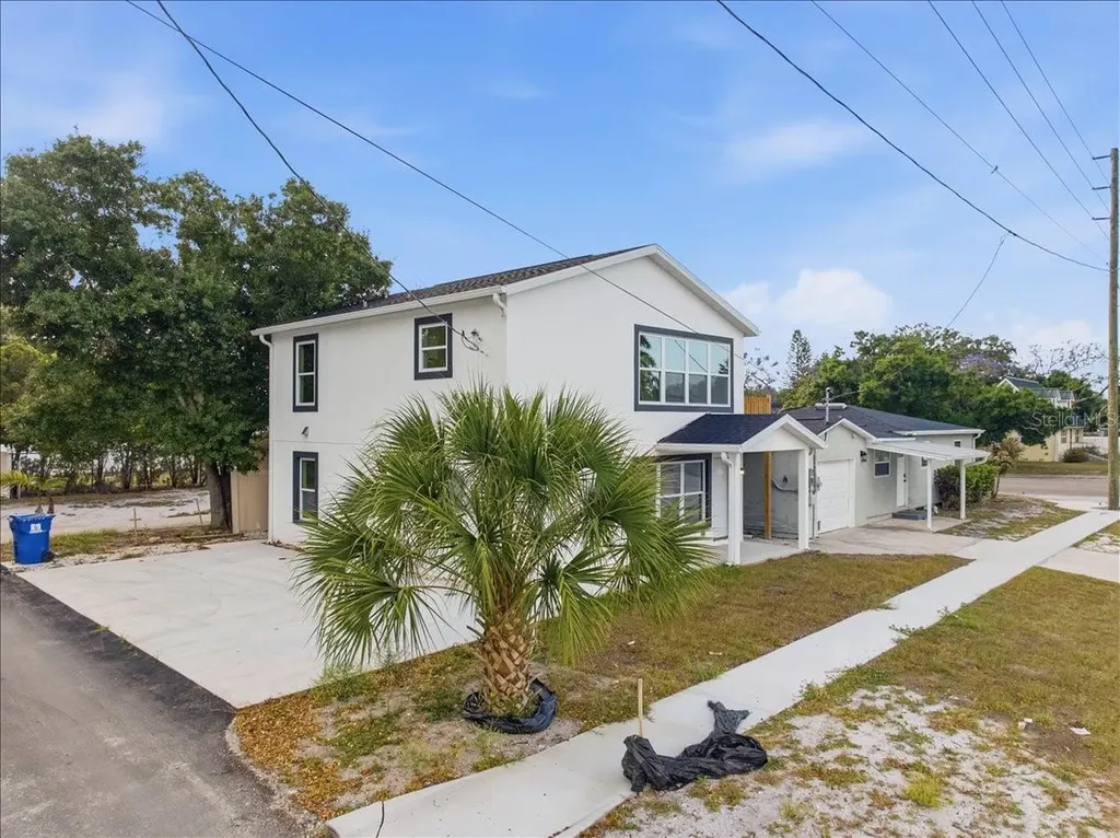4651 22nd Avenue N St Petersburg FL 33713