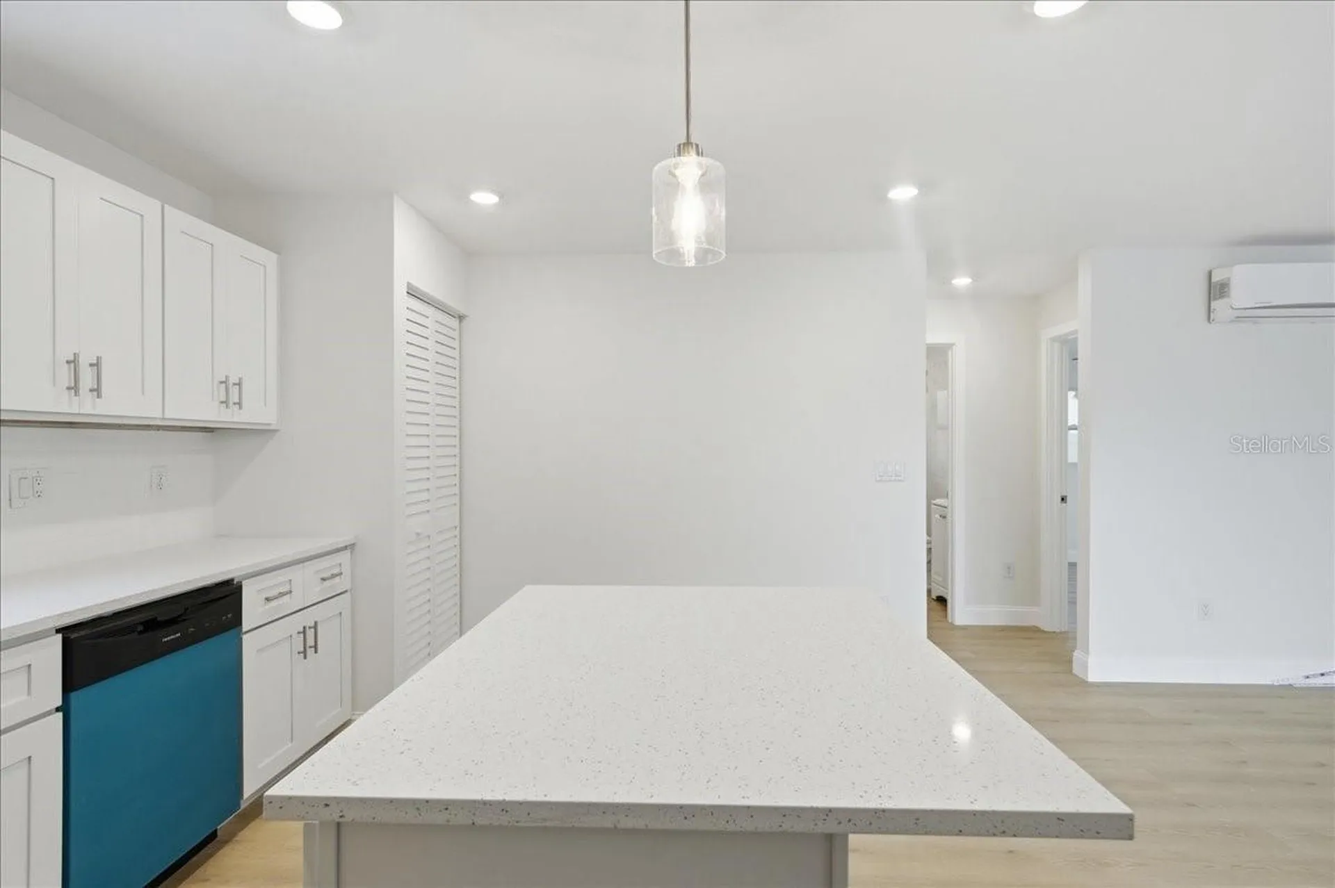 4651 22nd Avenue N St Petersburg FL 33713
