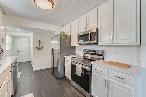 4651 22nd Avenue N St Petersburg FL 33713