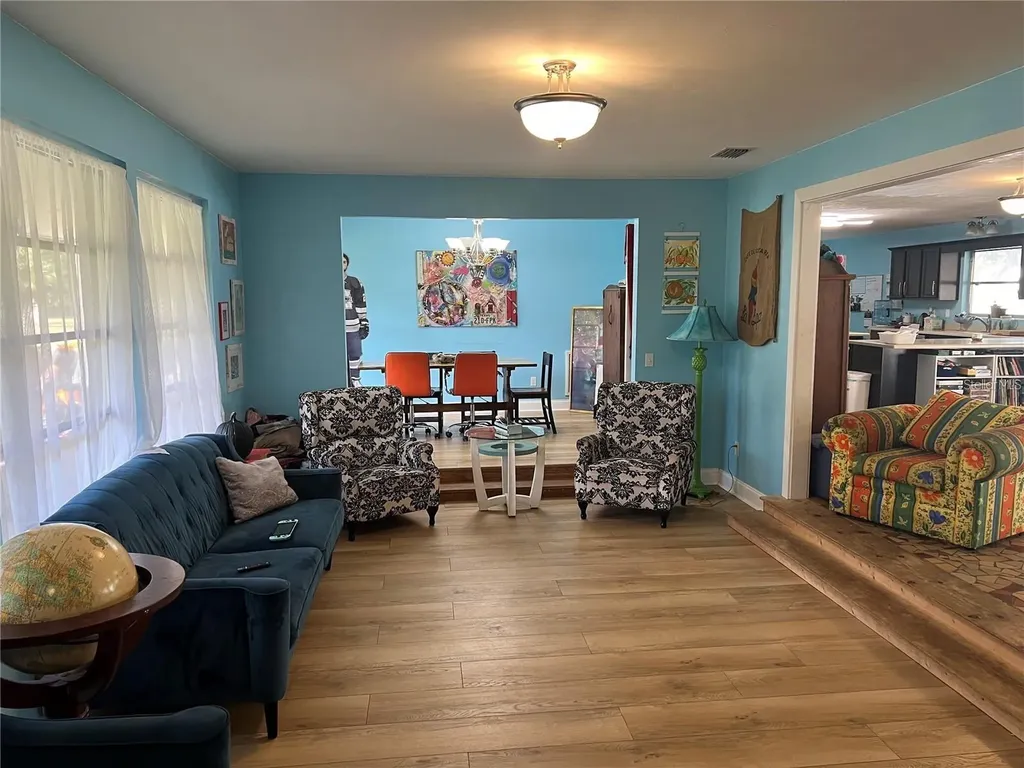 25446 SW 5 Avenue Newberry FL 32669