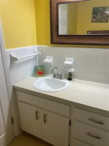 25446 SW 5 Avenue Newberry FL 32669