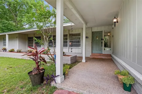 25446 SW 5 Avenue Newberry FL 32669