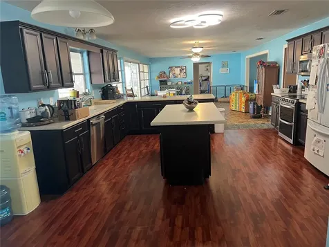 25446 SW 5 Avenue Newberry FL 32669