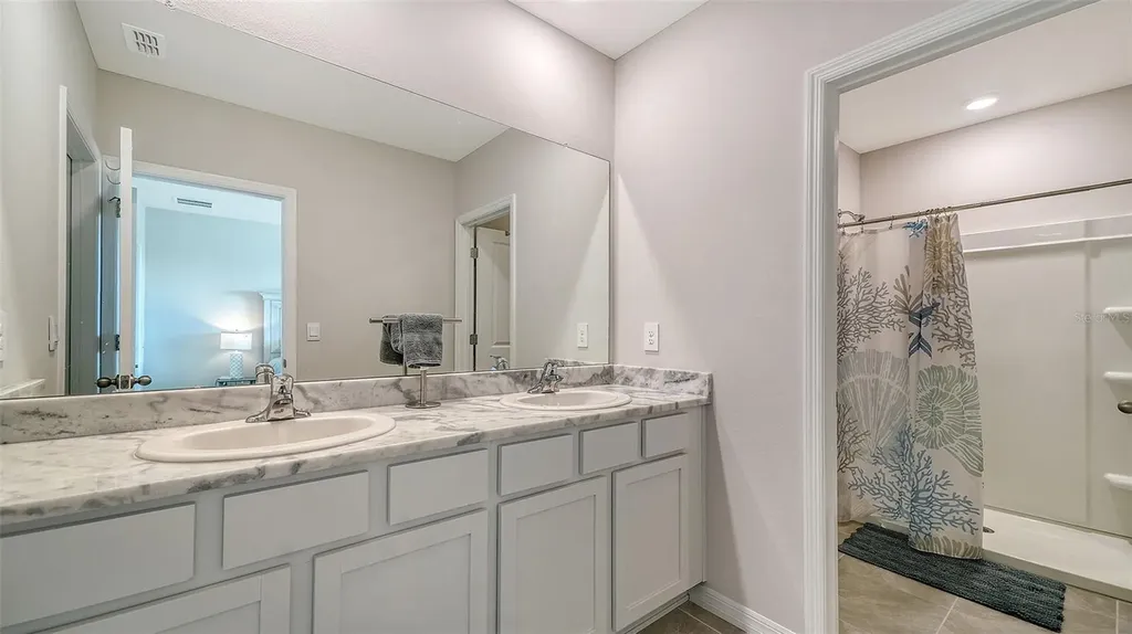 17624 Crescent Moon Loop Bradenton FL 34211
