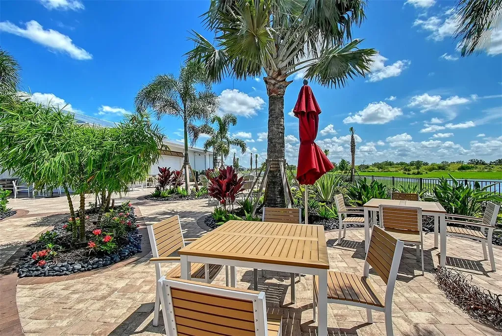 17624 Crescent Moon Loop Bradenton FL 34211
