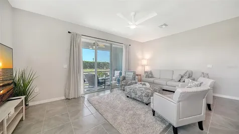 17624 Crescent Moon Loop Bradenton FL 34211