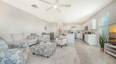 17624 Crescent Moon Loop Bradenton FL 34211