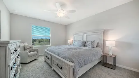 17624 Crescent Moon Loop Bradenton FL 34211