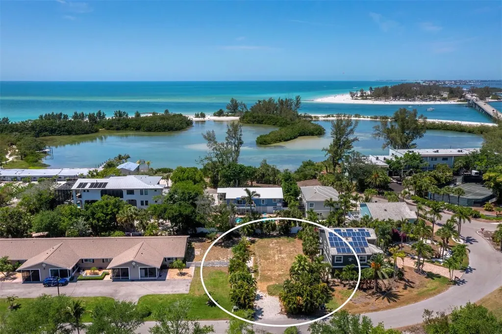 450 Firehouse Court Longboat Key FL 34228