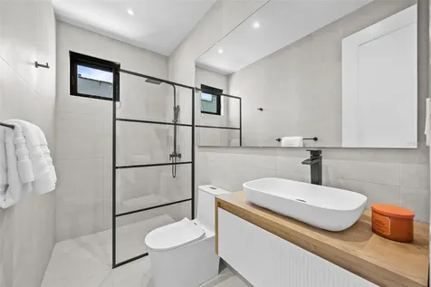 66 Placid Court San Juan PR 00907