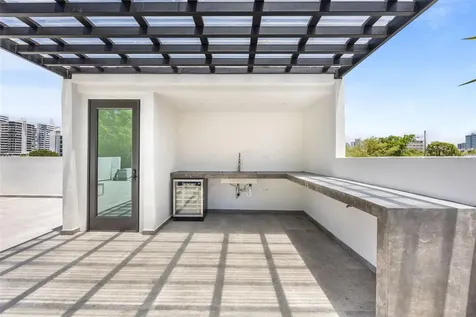 66 Placid Court San Juan PR 00907