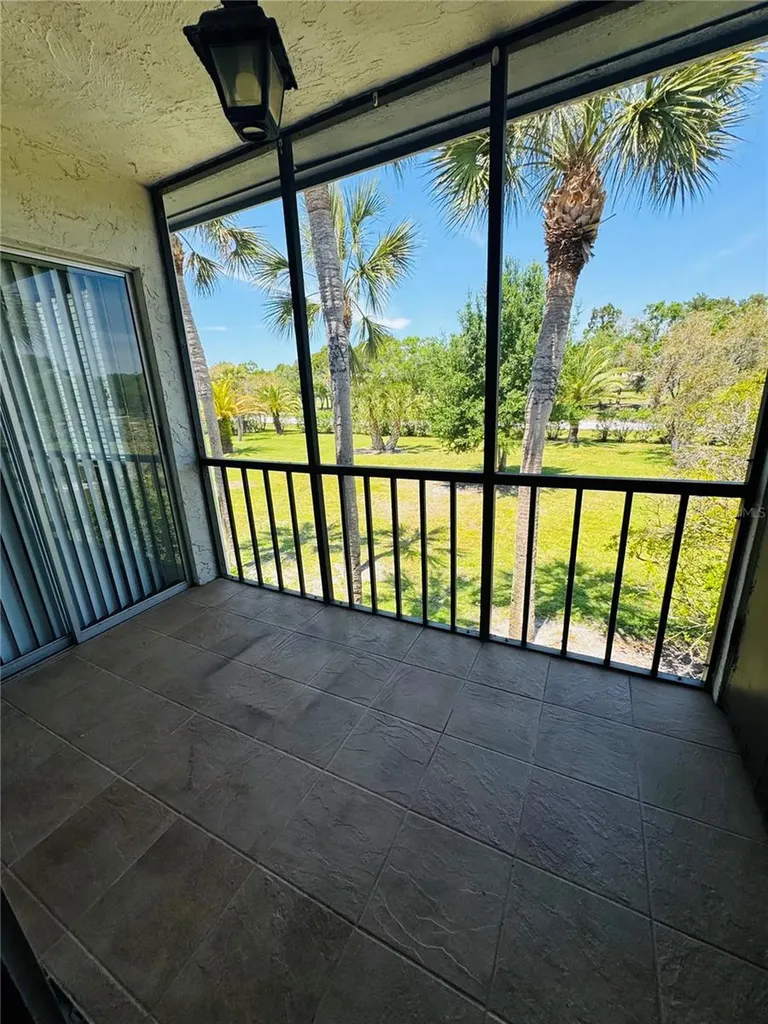 152 Cypress Lane Oldsmar FL 34677