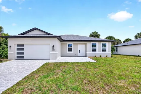 3288 Tishman Avenue North Port FL 34286
