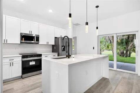 3288 Tishman Avenue North Port FL 34286