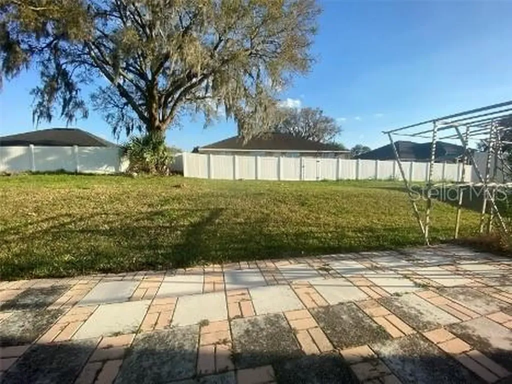 4261 SW 62nd Loop Ocala FL 34474