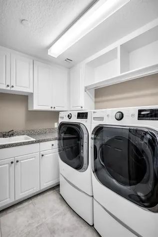 555 5th Avenue NE St Petersburg FL 33701