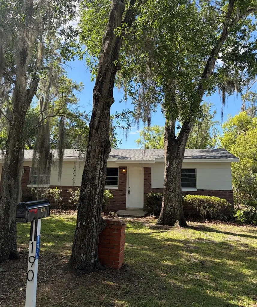 190 W Ventris Avenue Maitland FL 32751