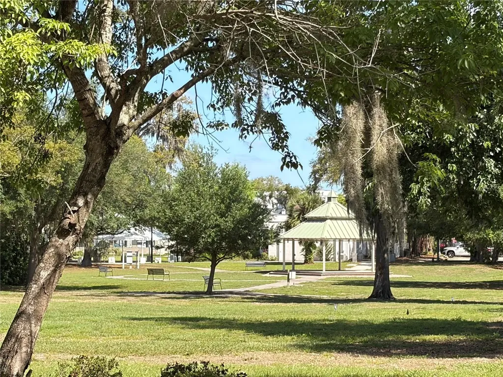 190 W Ventris Avenue Maitland FL 32751